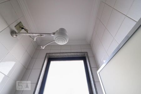 Banheiro de apartamento para alugar com 3 quartos, 76m² em Dom Cabral, Belo Horizonte