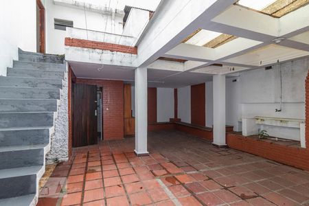 Casa à venda com 280m², 4 quartos e 3 vagas Casa à venda com 280m², 4 quartos e 3 vagasÁrea Externa
