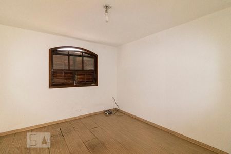 Casa à venda com 280m², 4 quartos e 3 vagas Casa à venda com 280m², 4 quartos e 3 vagasSuíte 3 Cômodo Externo