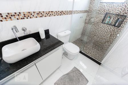 Banheiro social 2 de casa à venda com 4 quartos, 280m² em Vargem Grande, Rio de Janeiro