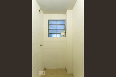 Banheiro de apartamento para alugar com 1 quarto, 80m² em Santana, Porto Alegre
