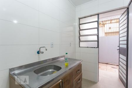 Cozinha de apartamento para alugar com 1 quarto, 80m² em Santana, Porto Alegre