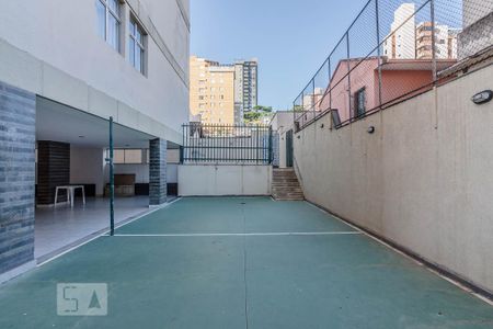 Quadra Esportiva Edifício de apartamento para alugar com 3 quartos, 100m² em Santo Antônio, Belo Horizonte