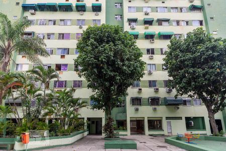 Apartamento à venda com 55m², 2 quartos e 1 vagaFachada do bloco