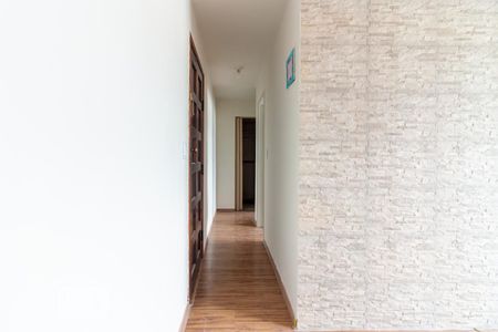 Corredor de apartamento à venda com 2 quartos, 55m² em Inhaúma, Rio de Janeiro