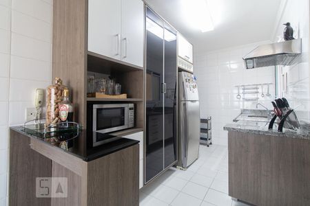 Apartamento à venda com 93m², 3 quartos e 2 vagas Apartamento à venda com 93m², 3 quartos e 2 vagasCozinha