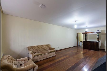 Sala de casa à venda com 3 quartos, 300m² em Jardim Oriental, São Paulo