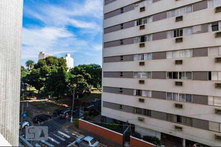 Vista de apartamento à venda com 4 quartos, 158m² em Centro, Campinas