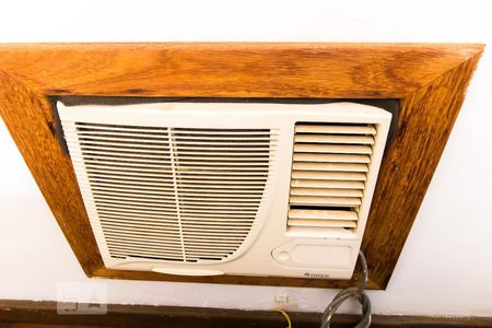 Quarto de apartamento à venda com 1 quarto, 41m² em Camaquã, Porto Alegre