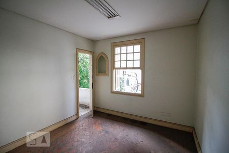 Casa à venda com 200m², 3 quartos e sem vaga Casa à venda com 200m², 3 quartos e sem vagaQuarto 2