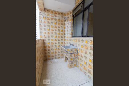 Apartamento para alugar com 50m², 2 quartos e sem vagaAreá de serviço