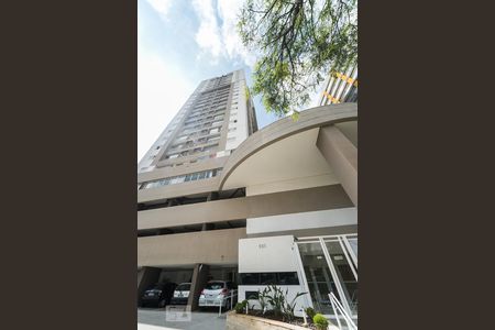 Apartamento à venda com 69m², 2 quartos e 1 vaga Apartamento à venda com 69m², 2 quartos e 1 vagaFachada