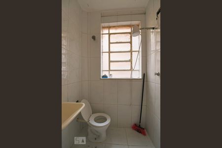Studio à venda com 35m², 1 quarto e sem vaga Studio à venda com 35m², 1 quarto e sem vagaBanheiro