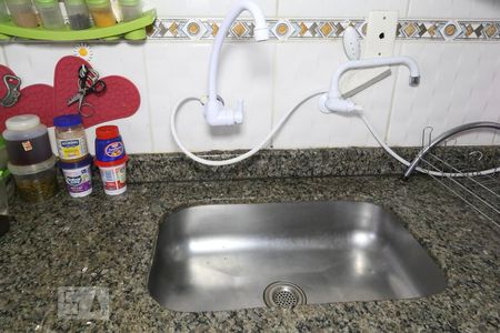 Apartamento à venda com 64m², 2 quartos e 1 vagaCozinha