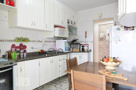 Apartamento à venda com 64m², 2 quartos e 1 vagaCozinha