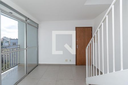 Sala de apartamento para alugar com 3 quartos, 112m² em Jardim Alvorada, Belo Horizonte