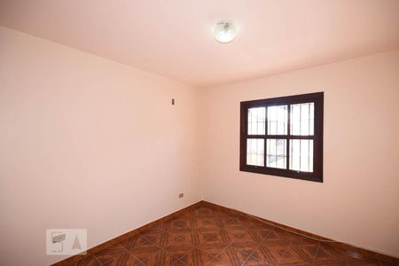 Quarto 2 de casa para alugar com 3 quartos, 153m² em Jardim Pinheiros, São Paulo