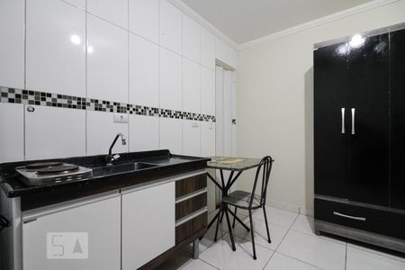 Cozinha de kitnet/studio para alugar com 1 quarto, 18m² em Vila São Luís(zona Oeste), São Paulo
