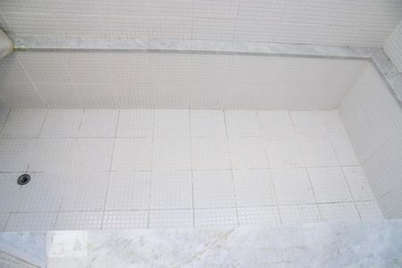 Apartamento à venda com 300m², 4 quartos e 2 vagas Apartamento à venda com 300m², 4 quartos e 2 vagasBanheiro 2