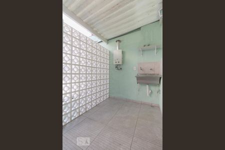 Casa para alugar com 100m², 3 quartos e 1 vagaÁrea de serviço