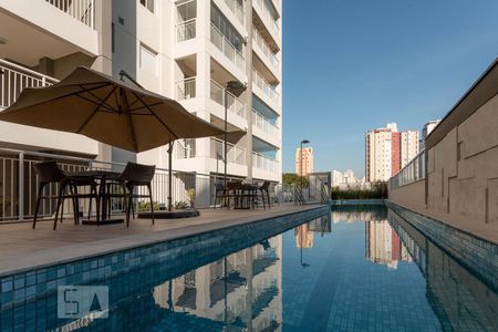 Apartamento à venda com 68m², 2 quartos e 1 vagaÀrea Comum - Piscina
