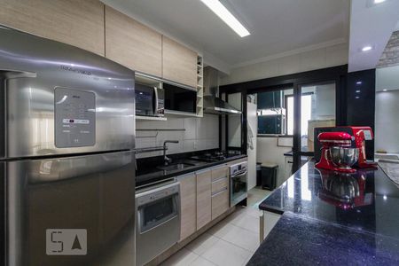 Apartamento à venda com 83m², 3 quartos e 2 vagasCozinha 