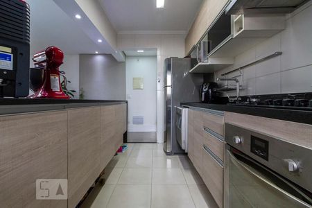 Apartamento à venda com 83m², 3 quartos e 2 vagasCozinha 