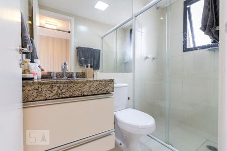 Apartamento à venda com 83m², 3 quartos e 2 vagasBanheiro Suíte 
