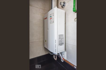 Apartamento à venda com 138m², 3 quartos e 2 vagas Apartamento à venda com 138m², 3 quartos e 2 vagasÁrea de Serviço