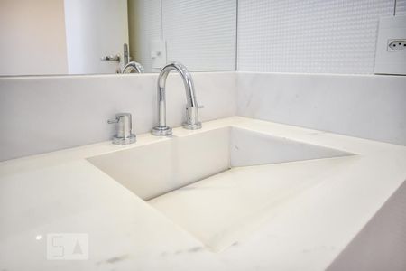 Apartamento à venda com 138m², 3 quartos e 2 vagas Apartamento à venda com 138m², 3 quartos e 2 vagasBanheiro da Suíte 3