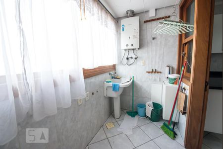 Apartamento para alugar com 123m², 3 quartos e 1 vagaÁrea de serviço