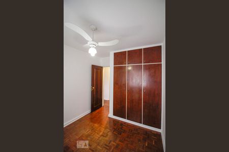 Apartamento à venda com 110m², 3 quartos e 2 vagas Apartamento à venda com 110m², 3 quartos e 2 vagasQuarto 2