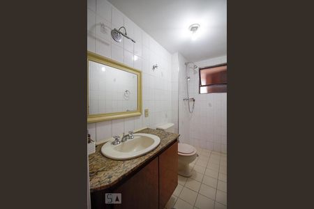 Banheiro de apartamento à venda com 3 quartos, 110m² em Perdizes, São Paulo