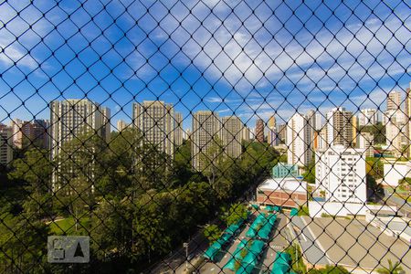 Sala _ Vista de apartamento para alugar com 3 quartos, 128m² em Jardim Londrina, São Paulo