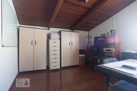 Casa à venda com 350m², 3 quartos e 8 vagasQuarto 1