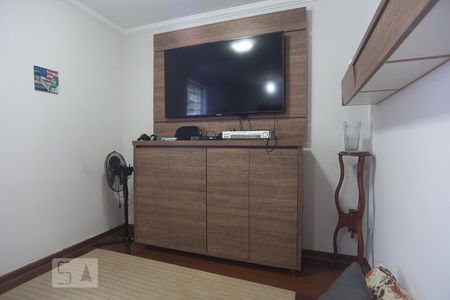 Sala de TV de casa à venda com 3 quartos, 350m² em Parque Nova Campinas, Campinas