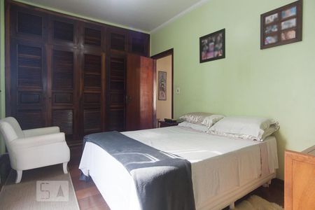 Casa à venda com 350m², 3 quartos e 8 vagasSuíte 1