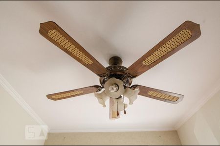 Sala de apartamento para alugar com 3 quartos, 80m² em Vila Satúrnia, Campinas