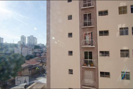 Vista da sacada de apartamento para alugar com 3 quartos, 80m² em Vila Satúrnia, Campinas