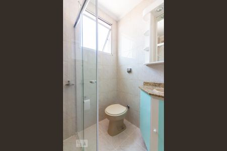 Apartamento para alugar com 75m², 3 quartos e 2 vagas Apartamento para alugar com 75m², 3 quartos e 2 vagasBanheiro