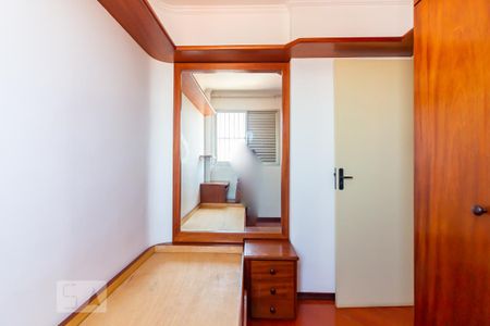 Apartamento para alugar com 75m², 3 quartos e 2 vagas Apartamento para alugar com 75m², 3 quartos e 2 vagasQuarto 1