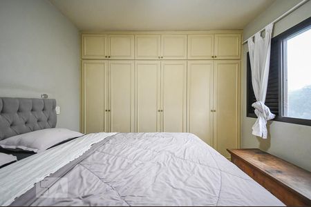 Apartamento para alugar com 98m², 3 quartos e 2 vagas Apartamento para alugar com 98m², 3 quartos e 2 vagasSuíte