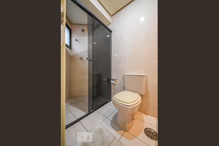 Apartamento para alugar com 98m², 3 quartos e 2 vagas Apartamento para alugar com 98m², 3 quartos e 2 vagasBanheiro da Suíte