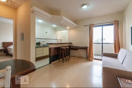 Apartamento para alugar com 1 quarto, 50m² em Cambuí, Campinas