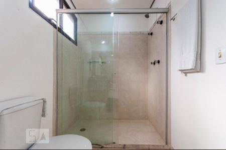 Apartamento à venda com 50m², 1 quarto e 1 vaga Apartamento à venda com 50m², 1 quarto e 1 vagaBanheiro da Suíte