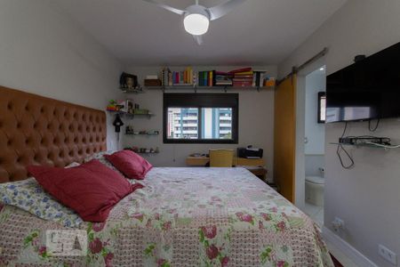 Apartamento à venda com 115m², 3 quartos e 2 vagas Apartamento à venda com 115m², 3 quartos e 2 vagasSuíte