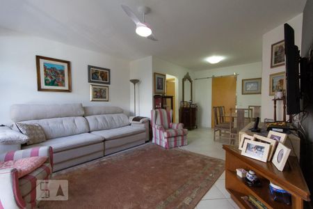 Apartamento à venda com 115m², 3 quartos e 2 vagas Apartamento à venda com 115m², 3 quartos e 2 vagasSala