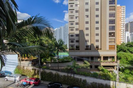Apartamento à venda com 115m², 3 quartos e 2 vagas Apartamento à venda com 115m², 3 quartos e 2 vagasVista