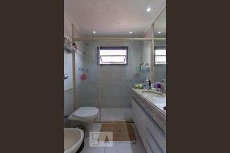 Apartamento à venda com 115m², 3 quartos e 2 vagas Apartamento à venda com 115m², 3 quartos e 2 vagasBanheiro