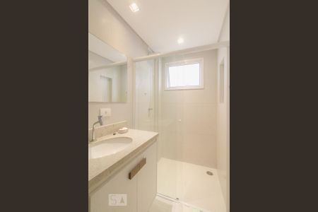 Casa à venda com 195m², 4 quartos e 2 vagas Casa à venda com 195m², 4 quartos e 2 vagasBanheiro de serviço